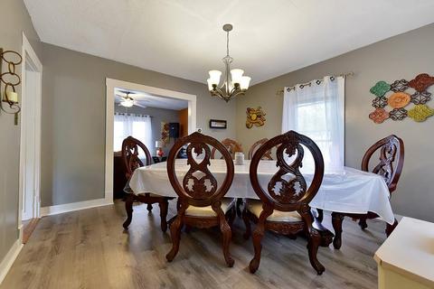 16 Alvin St, Springfield, MA 01104 photo 36