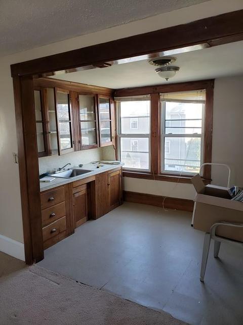 614 Slade St, Fall River, MA 02724 photo 8
