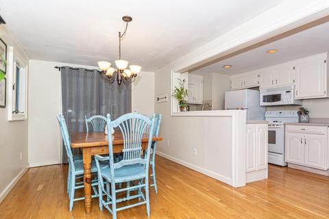 13 Tennyson Rd, Reading, MA 01867 photo 10
