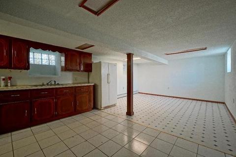 83 Varley St, Fall River, MA 02723 photo 20