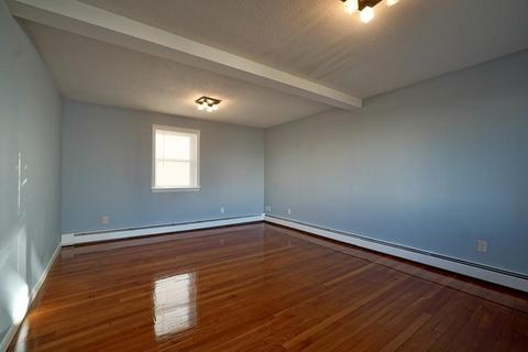 83 Varley St, Fall River, MA 02723 photo 2