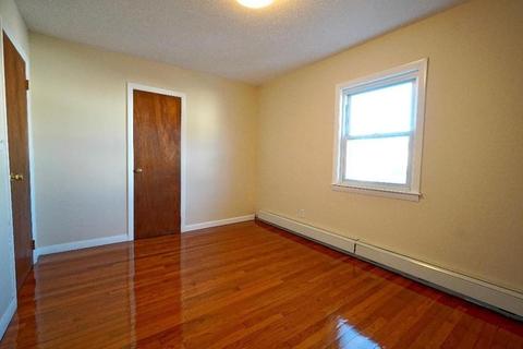 83 Varley St, Fall River, MA 02723 photo 16