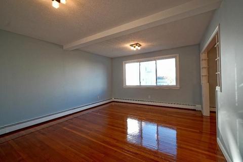 83 Varley St, Fall River, MA 02723 photo 7