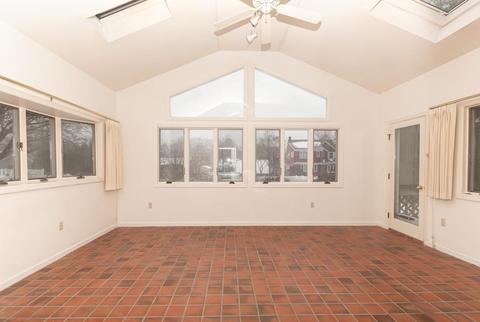 25 Pine Rd, Beverly, MA 01915 photo 3