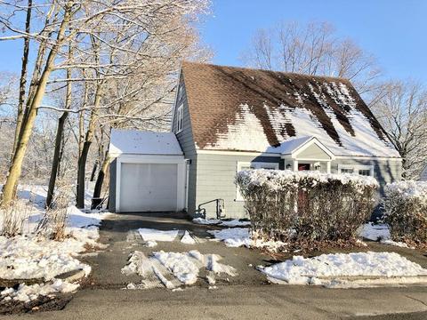 7 Harwich St, Worcester, MA 01607 photo 1