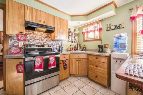 20 Norman St, Springfield, MA 01104 photo 8