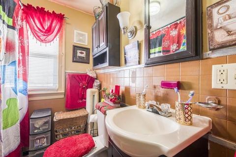 20 Norman St, Springfield, MA 01104 photo 14