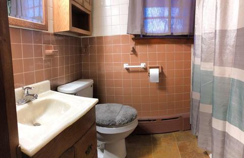 596 Britton St, Chicopee, MA 01020 photo 19