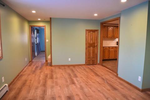 596 Britton St, Chicopee, MA 01020 photo 12