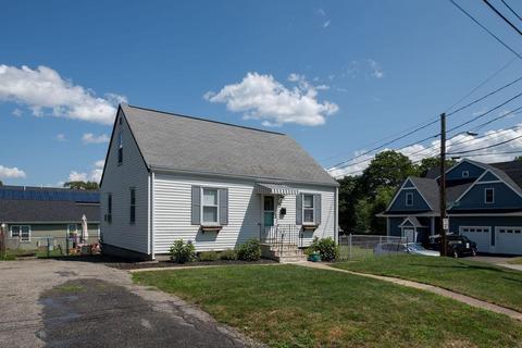 52 Etna Rd, Dedham, MA 02026 photo 2