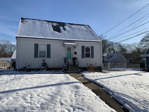 52 Etna Rd, Dedham, MA 02026 photo 1