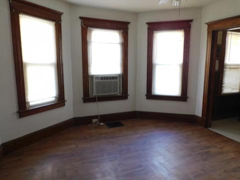 92 Johnson St, Springfield, MA 01108 photo 8