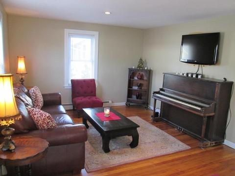 27 Windsor Rd, Beverly, MA 01915 photo 3