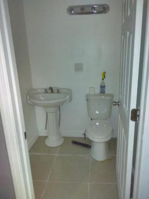 132 Amherst St, Springfield, MA 01109 photo 12