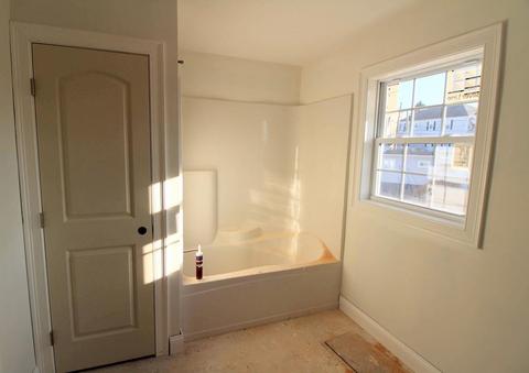 189 Friendship St, Fall River, MA 02724 photo 12