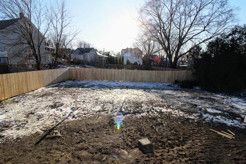 189 Friendship St, Fall River, MA 02724 photo 4