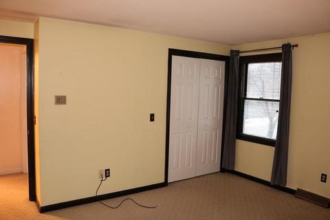 85 Castle St, Springfield, MA 01118 photo 13