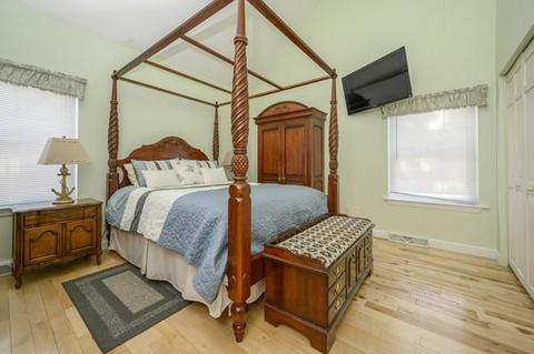 1525 Old Post Rd, Marstons Mills, MA 02648 photo 6