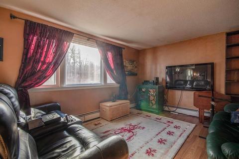 24 Gordon Rd, Derry, NH 03038 photo 8