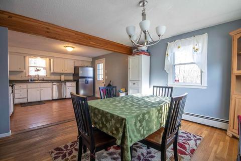 24 Gordon Rd, Derry, NH 03038 photo 5