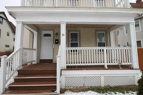 16 Hall St, Springfield, MA 01108 photo 3