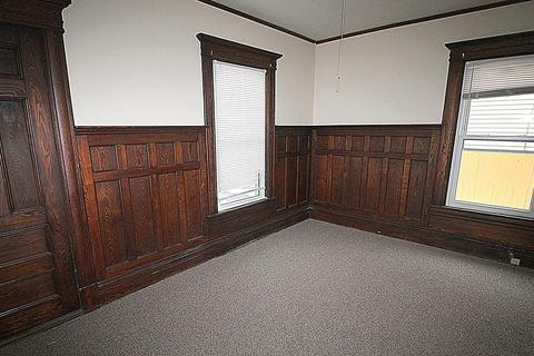 16 Hall St, Springfield, MA 01108 photo 9