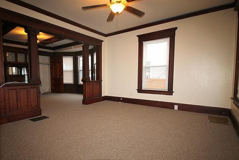 16 Hall St, Springfield, MA 01108 photo 8