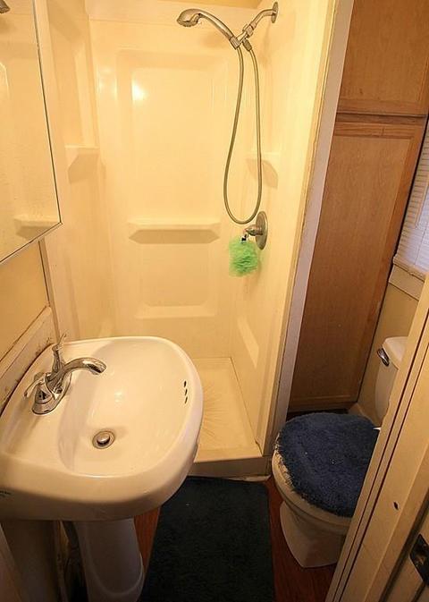 16 Hall St, Springfield, MA 01108 photo 27