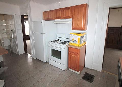16 Hall St, Springfield, MA 01108 photo 12