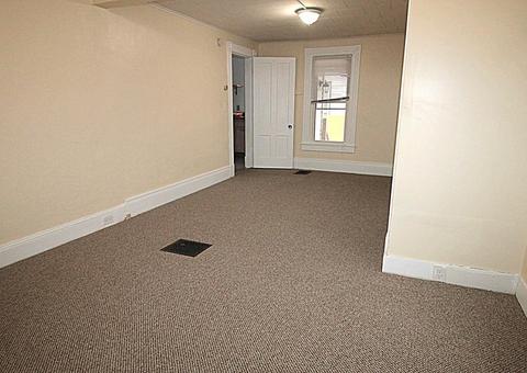 16 Hall St, Springfield, MA 01108 photo 17