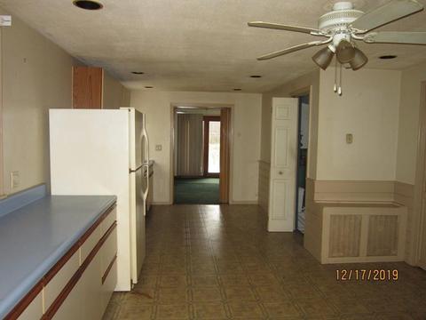 16 Wells St, Gloucester, MA 01930 photo 7