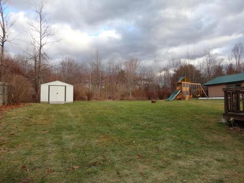 103 Garnet St, Springfield, MA 01129 photo 15