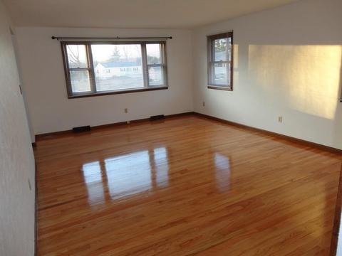 103 Garnet St, Springfield, MA 01129 photo 13