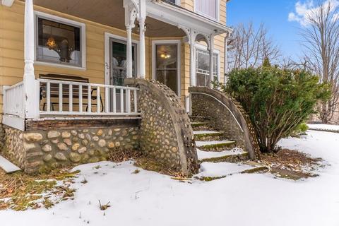 30 High St, Derry, NH 03038 photo 9
