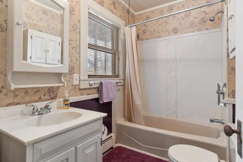 30 High St, Derry, NH 03038 photo 21