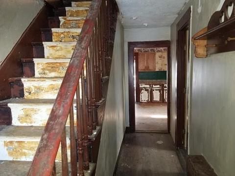15 Webb Ct, Ware, MA 01082 photo 3