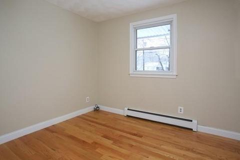 21 Sonning Rd, Beverly, MA 01915 photo 13