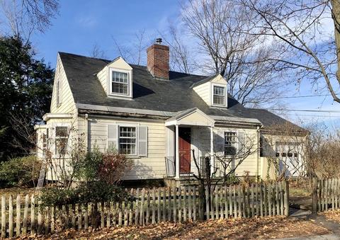 27 Upland Rd, Brookline, MA 02445 photo 1