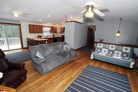 298 Mill Rd, Fairhaven, MA 02719 photo 6