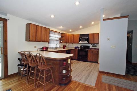 298 Mill Rd, Fairhaven, MA 02719 photo 10