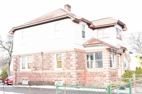 12 Montclair St, Springfield, MA 01104 photo 3