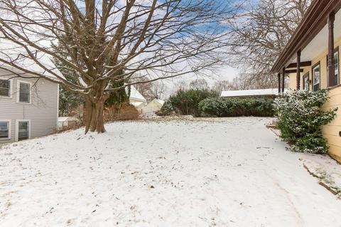 36 Gilbert St, Lawrence, MA 01843 photo 38