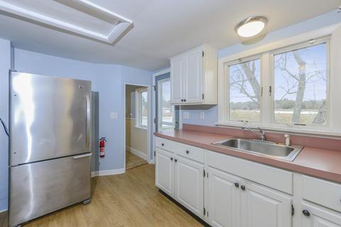 28 Washington Dr, Wareham, MA 02571 photo 9