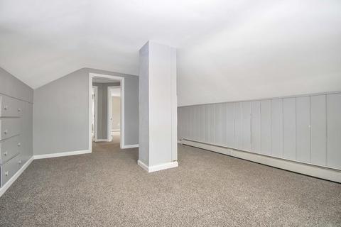 37 Border St, Springfield, MA 01104 photo 25