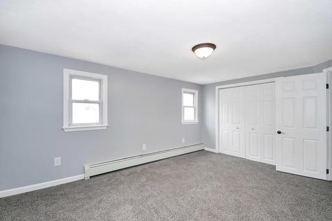 37 Border St, Springfield, MA 01104 photo 22