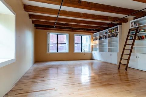 33 Sleeper St #201, Boston, MA 02210 photo 8