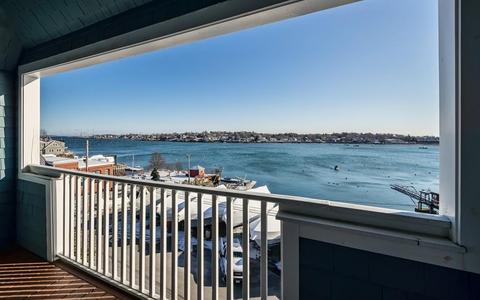 1 Cliff St, Marblehead, MA 01945 photo 1