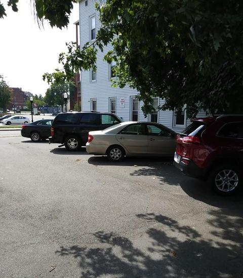 149 School St, Chicopee, MA 01013 photo 3