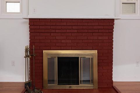 206 Marsden St, Springfield, MA 01109 photo 6
