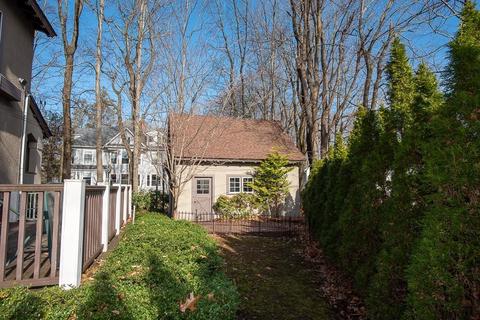 2 Beeching St, Worcester, MA 01602 photo 4